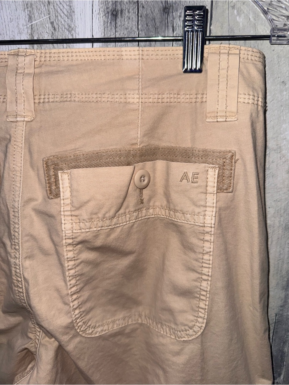 American Eagle Outfitters Beige Cargo Jogger Track Pants Sz. 2 - Picture 8 of 12